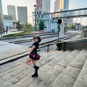 Meet your Posher, Helena